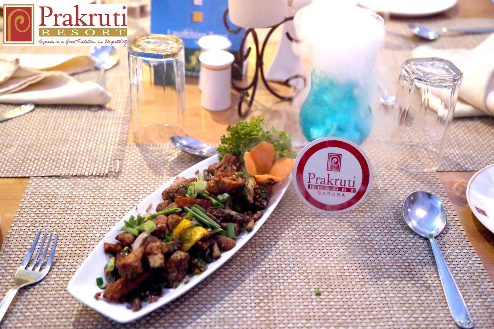 Prakruti Resort 바도다라 외부 사진