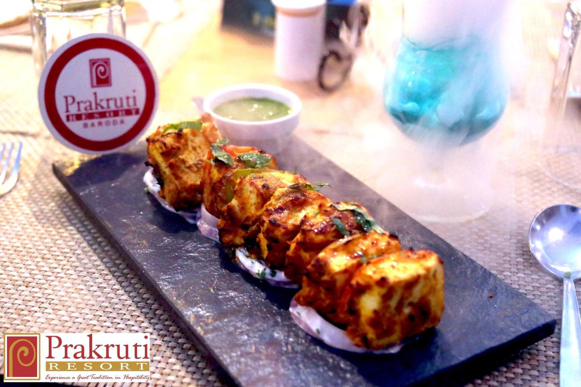 Prakruti Resort 바도다라 외부 사진