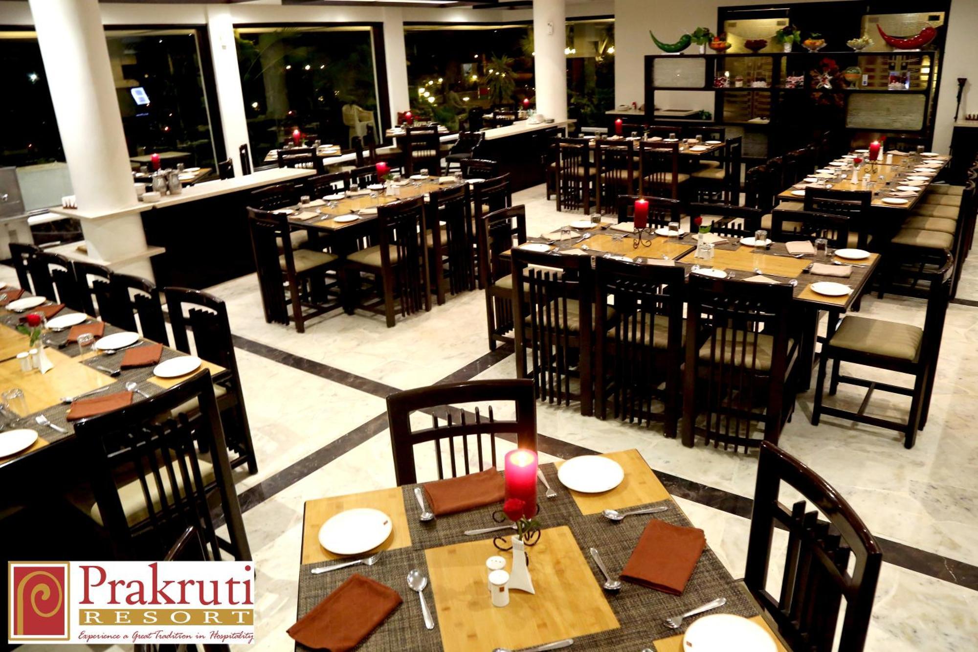 Prakruti Resort 바도다라 외부 사진