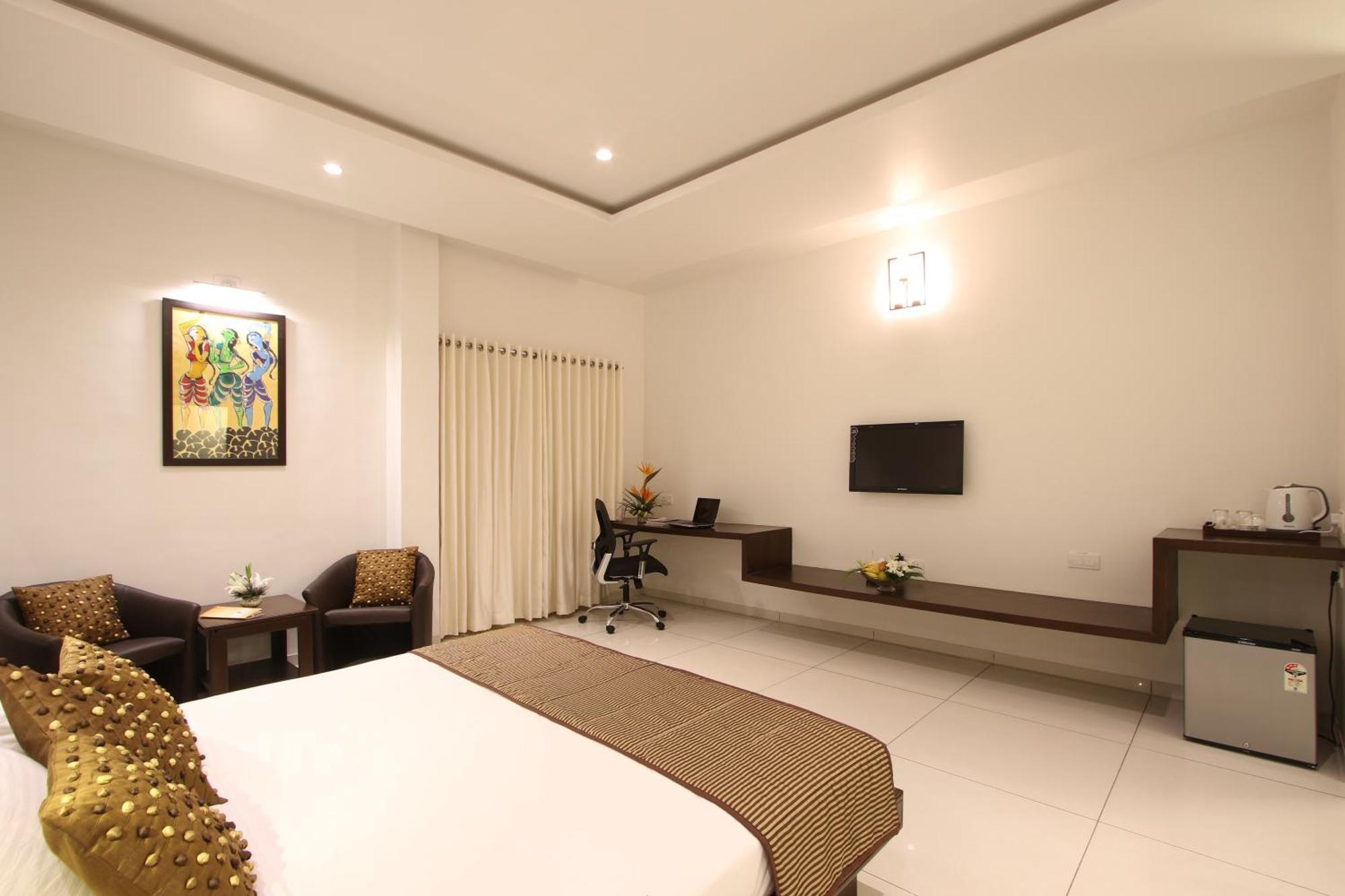 Prakruti Resort 바도다라 외부 사진